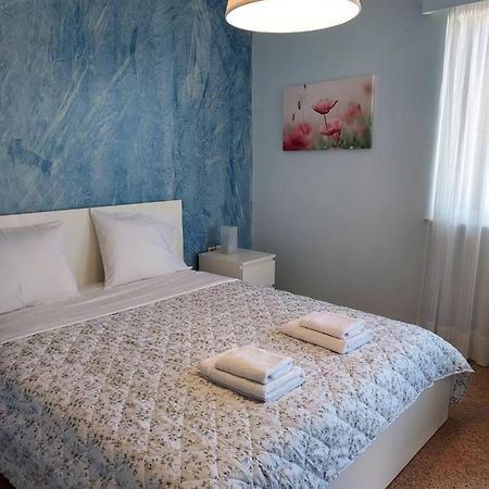 Oikika B10 Apartment อาร์เตมีดา ภายนอก รูปภาพ