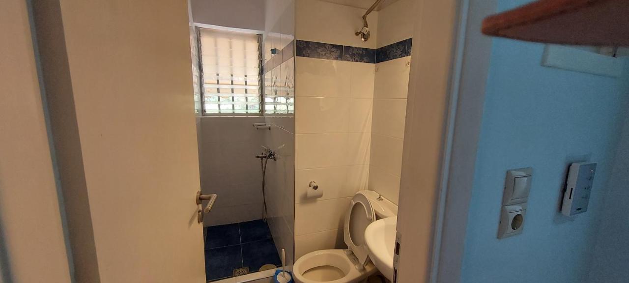 Oikika B10 Apartment อาร์เตมีดา ภายนอก รูปภาพ
