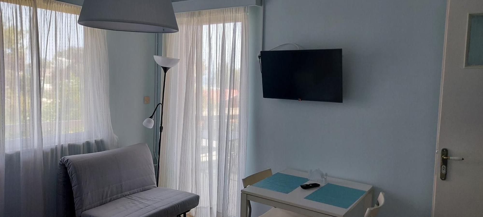 Oikika B10 Apartment อาร์เตมีดา ภายนอก รูปภาพ